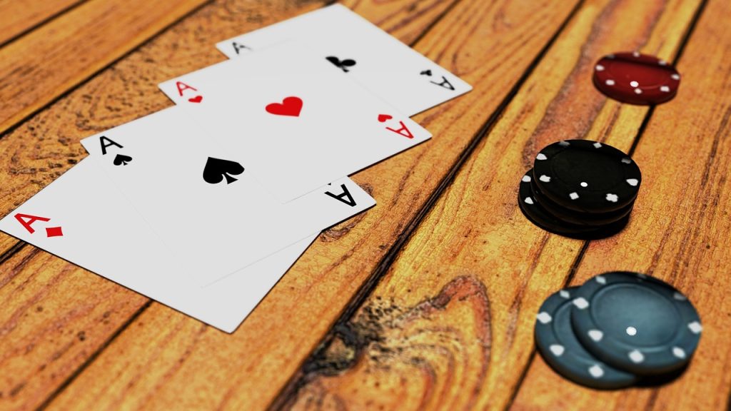 How many online casinos have blackjack